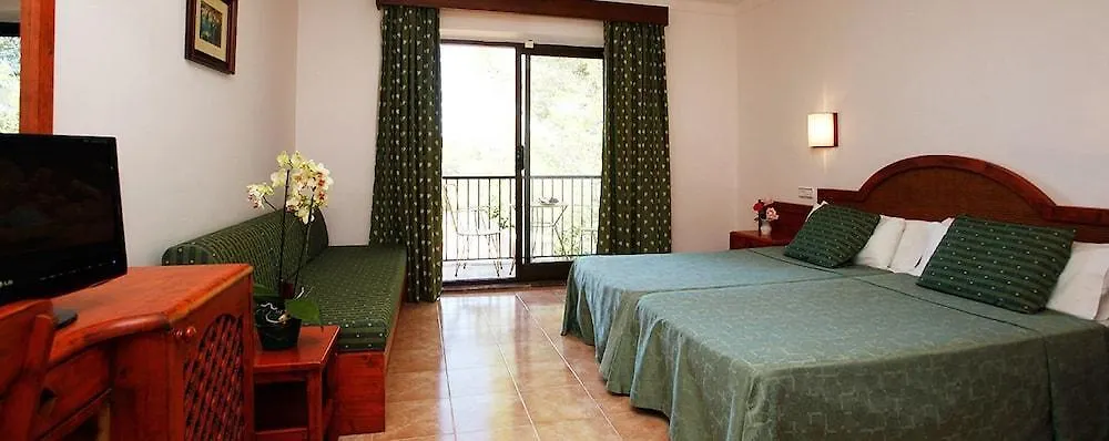 Hotel Playa Mondrago Portopetro 3*,